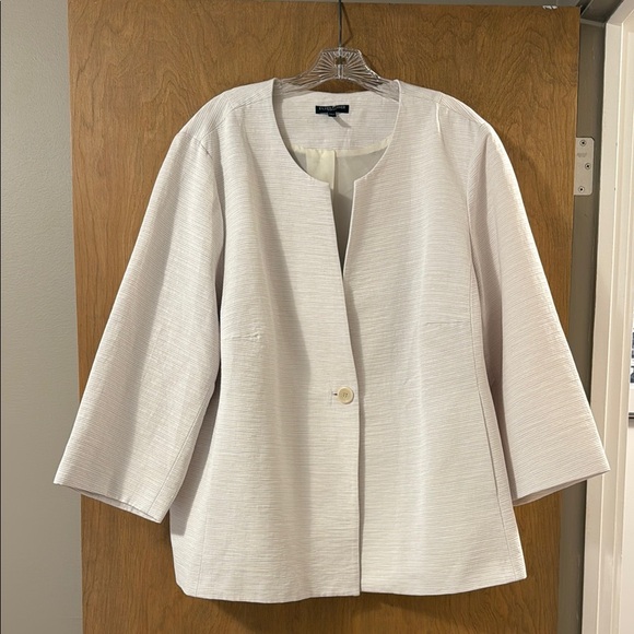 Eileen Fisher Jackets & Blazers - Eileen Fisher Elegant Cream Cotton/Polyester Blend Jacket